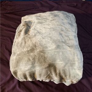 Heated Twin size Soft Plush Blanket